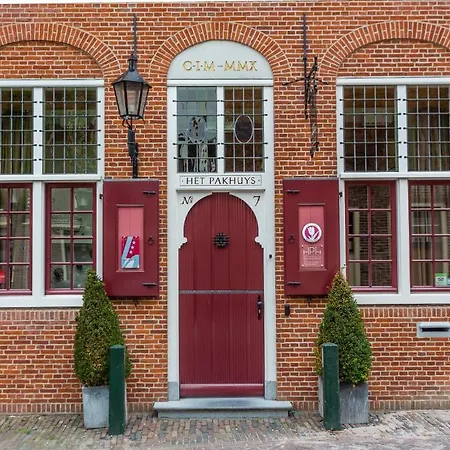 Het Pakhuys 3*