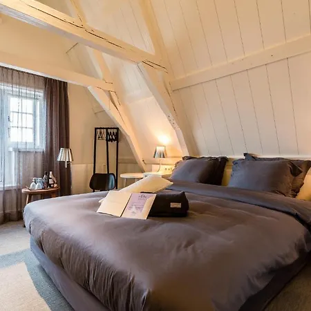 Het Pakhuys Bed & Breakfast 3*