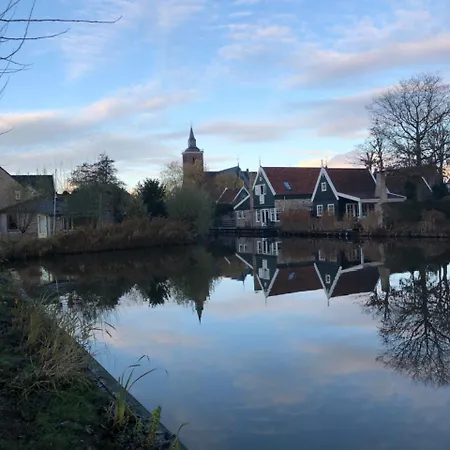 Het Pakhuys Bed & Breakfast 3*